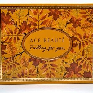 Ace Beaute Falling for You Eyeshadow Palette